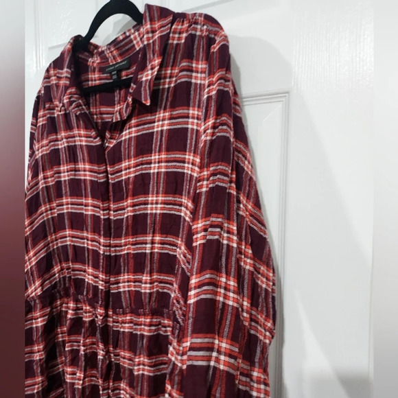 Lane Bryant No-Peek Button-Front Plaid Flannel Shirt/Tunic in Size 26/28 = 4X - Picture 9 of 14